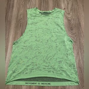 Lululemon Metal Vent Tech Sleeveless Shirt 2.0 Men’s Sz Large Scream Green Light